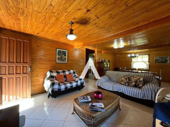 Imagem Casa com 4 Quartos à Venda, 218 m² em Fazenda Boa Fé - Teresópolis Imagem Casa com 4 Quartos à Venda, 218 m² em Fazenda Boa Fé - Teresópolis