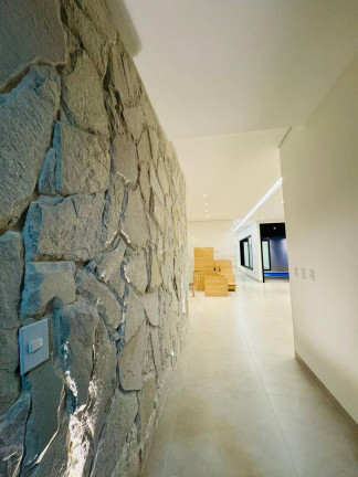Imagem Casa com 3 Quartos à Venda, 385 m² em Aquarela Das Artes - Sinop Imagem Casa com 3 Quartos à Venda, 385 m² em Aquarela Das Artes - Sinop