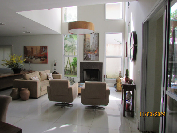 Imagem Casa com 3 Quartos à Venda, 300 m² em Granja Viana - Cotia Imagem Casa com 3 Quartos à Venda, 300 m² em Granja Viana - Cotia