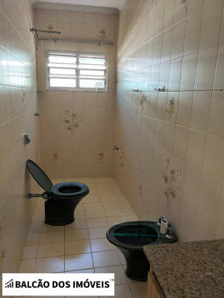 Imagem Casa com 4 Quartos à Venda, 300 m² em São Paulo Imagem Casa com 4 Quartos à Venda, 300 m² em São Paulo
