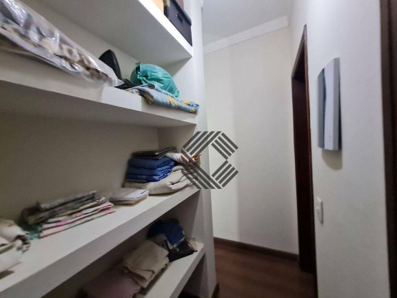 Imagem Sobrado com 5 Quartos à Venda, 242 m² em Jardim Iguatemi - Sorocaba Imagem Sobrado com 5 Quartos à Venda, 242 m² em Jardim Iguatemi - Sorocaba