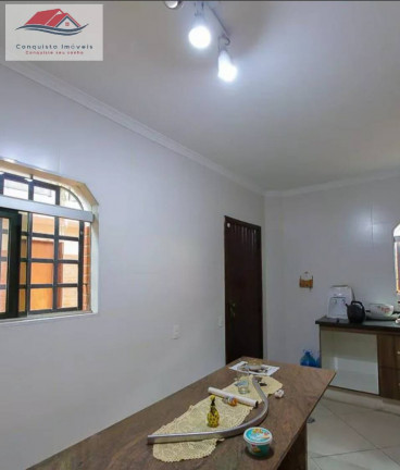 Imagem Casa com 4 Quartos à Venda, 246 m² em Vila Melliani - Guarulhos Imagem Casa com 4 Quartos à Venda, 246 m² em Vila Melliani - Guarulhos