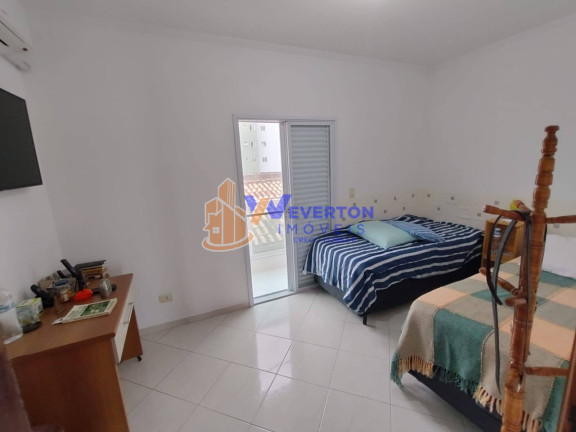 Imagem Casa com 3 Quartos à Venda, 220 m² em Centro - Mongaguá Imagem Casa com 3 Quartos à Venda, 220 m² em Centro - Mongaguá