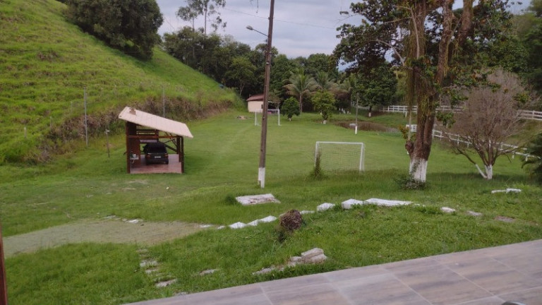 Imagem Imóvel com 4 Quartos à Venda, 2 m² em Tanguá - Tanguá Imagem Imóvel com 4 Quartos à Venda, 2 m² em Tanguá - Tanguá