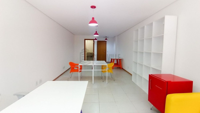 Imóvel Comercial à Venda, 36 m² em Zona Industrial - Brasília