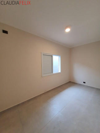 Imagem Casa com 2 Quartos à Venda, 74 m² em Caiçara - Praia Grande Imagem Casa com 2 Quartos à Venda, 74 m² em Caiçara - Praia Grande