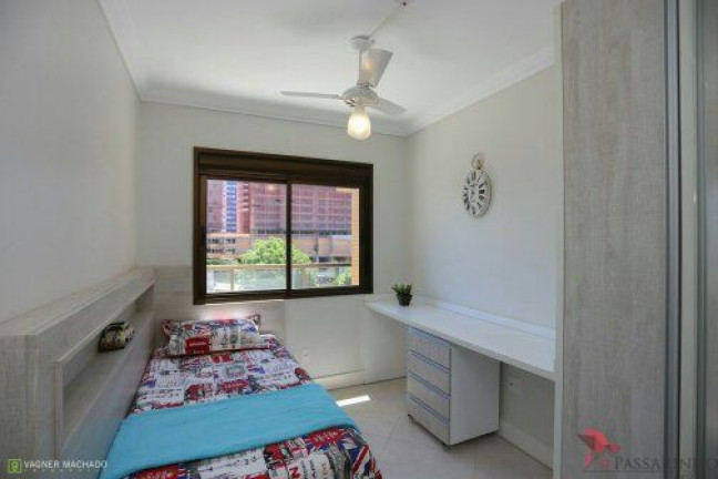 Imagem Apartamento com 3 Quartos à Venda, 163 m² em Centro - Torres Imagem Apartamento com 3 Quartos à Venda, 163 m² em Centro - Torres