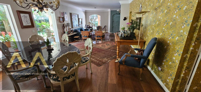 Casa com 4 Quartos à Venda, 380 m² em Alphaville - Barueri