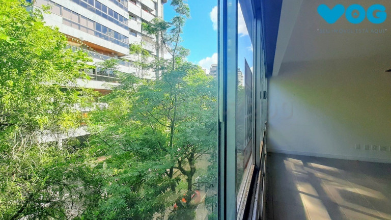 Imagem Imóvel com 3 Quartos à Venda, 133 m² em Moinhos De Vento - Porto Alegre