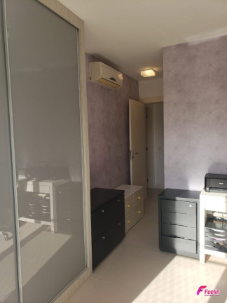 Imagem Cobertura com 3 Quartos à Venda, 227 m² em Itacorubi - Florianópolis Imagem Cobertura com 3 Quartos à Venda, 227 m² em Itacorubi - Florianópolis
