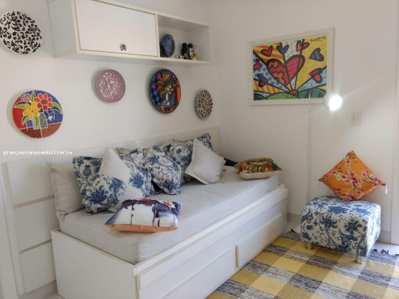 Imagem Casa à Venda, em São Paulo 2 - Cotia Imagem Casa à Venda, em São Paulo 2 - Cotia