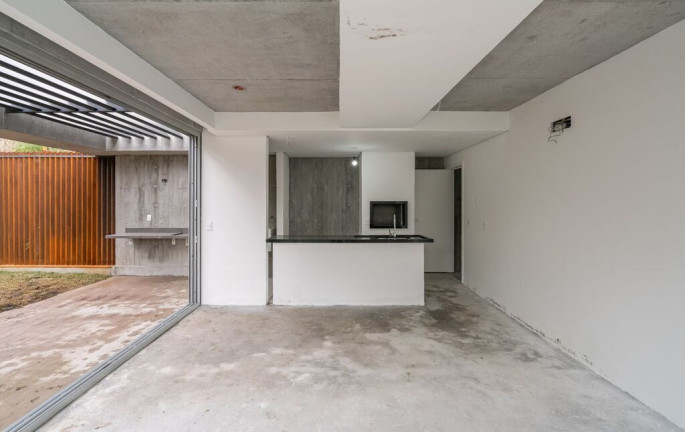 Imagem Apartamento com 3 Quartos à Venda, 206 m² em Três Figueiras - Porto Alegre Imagem Apartamento com 3 Quartos à Venda, 206 m² em Três Figueiras - Porto Alegre