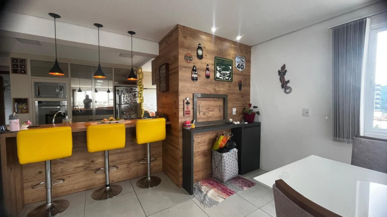 Imagem Apartamento com 3 Quartos à Venda, 99 m² em Centro - Torres