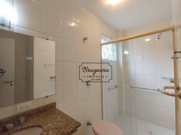 Imagem Sobrado com 3 Quartos à Venda, 165 m² em Bom Retiro - Curitiba Imagem Sobrado com 3 Quartos à Venda, 165 m² em Bom Retiro - Curitiba