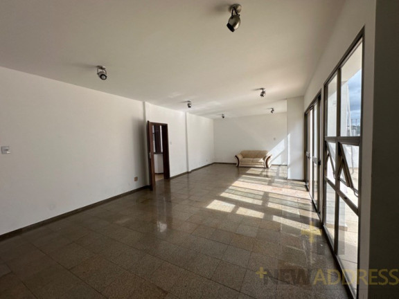 Imagem Imóvel com 4 Quartos à Venda, 280 m² em Praia Da Costa - Vila Velha Imagem Imóvel com 4 Quartos à Venda, 280 m² em Praia Da Costa - Vila Velha