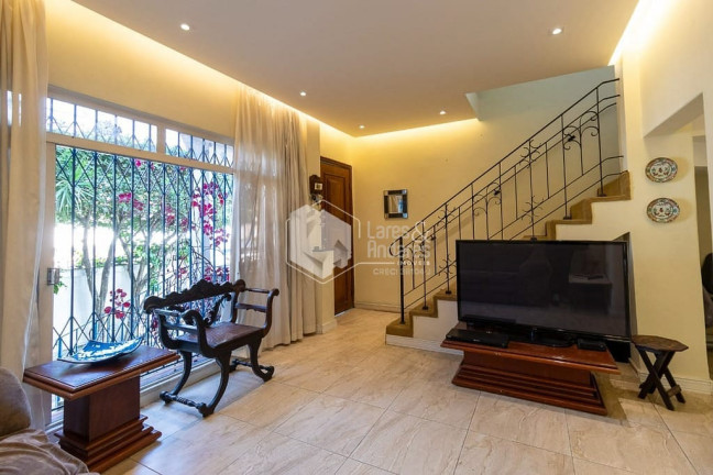 Casa com 4 Quartos à Venda, 205 m² em Planalto Paulista - São Paulo