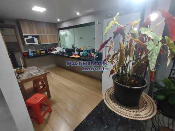Imagem Casa com 2 Quartos à Venda, 317 m² em Jardim Atlântico Central (itaipuaçu) - Maricá Imagem Casa com 2 Quartos à Venda, 317 m² em Jardim Atlântico Central (itaipuaçu) - Maricá