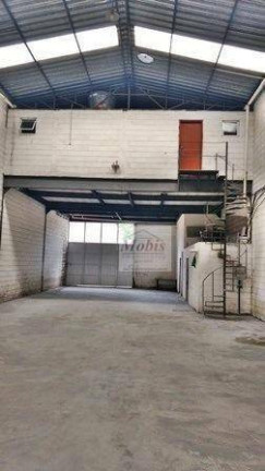 Imagem Galpão à Venda ou Locação, 715 m² em Vila Sacadura Cabral - Santo André Imagem Galpão à Venda ou Locação, 715 m² em Vila Sacadura Cabral - Santo André