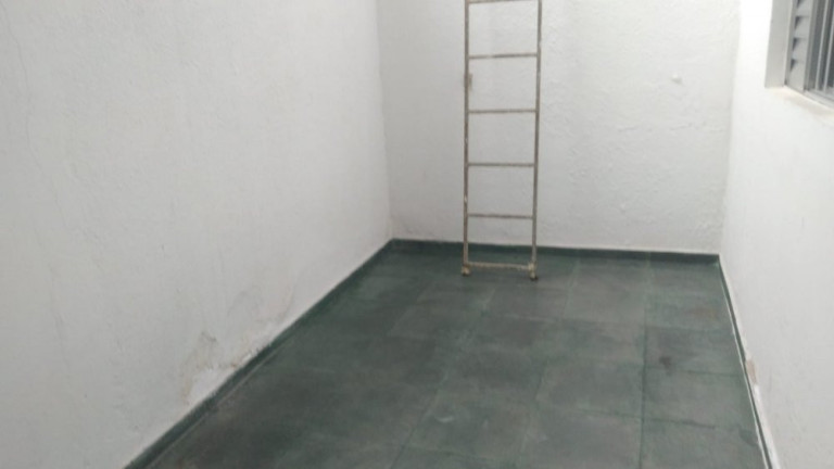 Imagem Casa com 2 Quartos para Alugar, 70 m² em Jardim Ismênia - São José Dos Campos