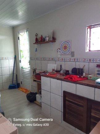 Imagem Imóvel com 4 Quartos à Venda, em Santa Tereza - Porto Alegre Imagem Imóvel com 4 Quartos à Venda, em Santa Tereza - Porto Alegre