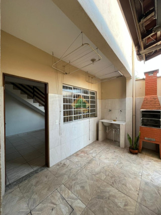 Imagem Sobrado com 4 Quartos à Venda, 177 m² em Perequê Açu - Ubatuba