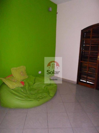 Imagem Casa com 3 Quartos à Venda, 241 m² em Vila São José - Taubaté