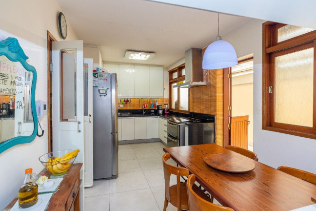 Imagem Casa com 4 Quartos à Venda, 232 m² em Butantã - São Paulo Imagem Casa com 4 Quartos à Venda, 232 m² em Butantã - São Paulo