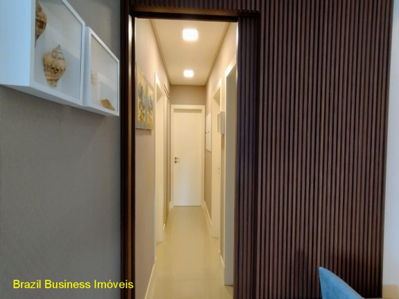 Imagem Imóvel com 3 Quartos à Venda, 128 m² em Centro - Balneário Camboriú Imagem Imóvel com 3 Quartos à Venda, 128 m² em Centro - Balneário Camboriú
