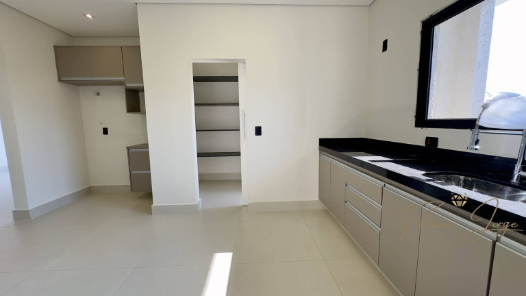 Imagem Casa com 3 Quartos à Venda, 300 m² em Roncáglia - Valinhos