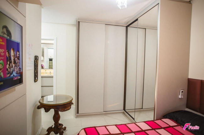 Imagem Apartamento com 2 Quartos à Venda, 69 m² em Trindade - Florianópolis Imagem Apartamento com 2 Quartos à Venda, 69 m² em Trindade - Florianópolis