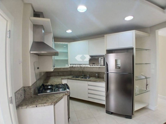 Imagem Apartamento com 3 Quartos para Alugar, 158 m² em Centro - Florianópolis
