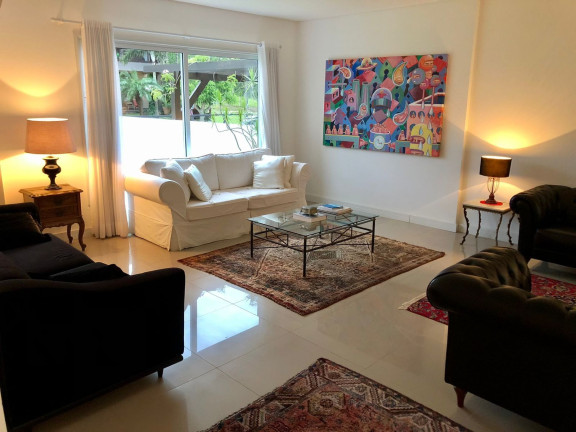 Imagem Casa com 3 Quartos à Venda, 254 m² em Jardim Panorâmico - Garopaba Imagem Casa com 3 Quartos à Venda, 254 m² em Jardim Panorâmico - Garopaba