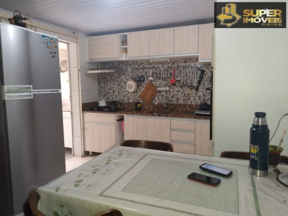 Imagem Casa com 2 Quartos à Venda, 145 m² em Centro - Pelotas