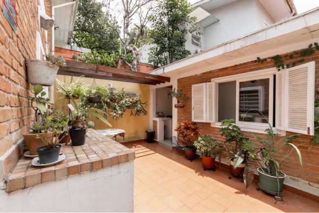 Imagem Casa com 3 Quartos à Venda, 162 m² em Jardim Petrópolis - São Paulo Imagem Casa com 3 Quartos à Venda, 162 m² em Jardim Petrópolis - São Paulo