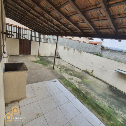 Imagem Casa com 2 Quartos à Venda, 300 m² em Parque Paduan - Taubaté Imagem Casa com 2 Quartos à Venda, 300 m² em Parque Paduan - Taubaté