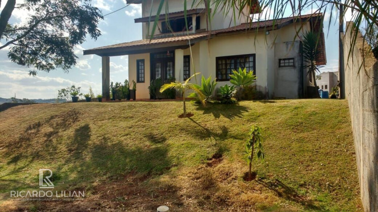 Sobrado com 3 Quartos à Venda, 150 m² em Atibaia Belvedere - Atibaia