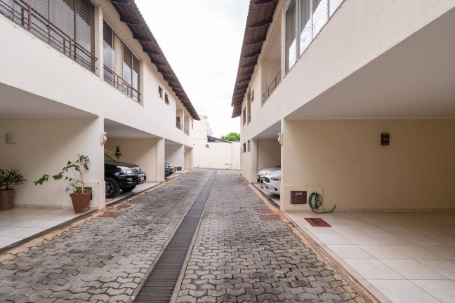 Imagem Casa com 4 Quartos à Venda, 197 m² em Parque Amazônia - Goiânia