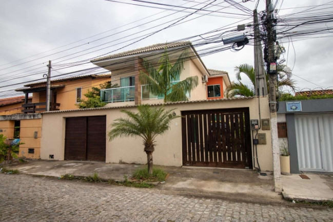 Imagem Casa com 4 Quartos à Venda, 225 m² em Jardim Flamboyant - Cabo Frio Imagem Casa com 4 Quartos à Venda, 225 m² em Jardim Flamboyant - Cabo Frio