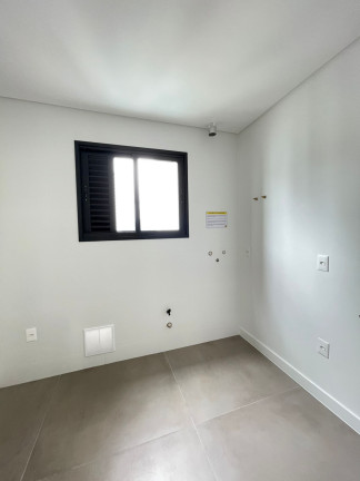Imagem Apartamento com 4 Quartos à Venda, 149 m² em Centro - Balneário Camboriú Imagem Apartamento com 4 Quartos à Venda, 149 m² em Centro - Balneário Camboriú