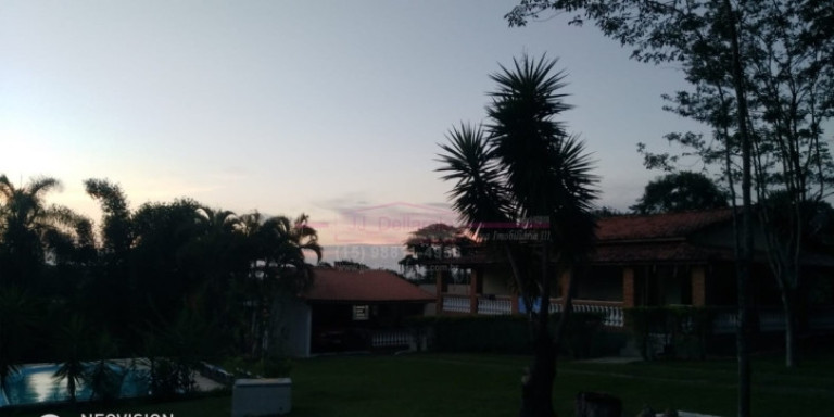 Imagem Chácara com 2 Quartos à Venda, 268 m² em Correias - Boituva