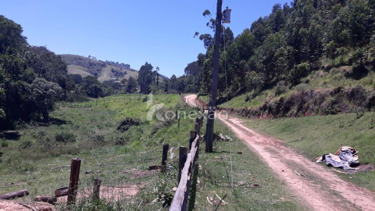 Imagem Chácara com 3 Quartos à Venda, 200 m² em Morro Azul - Paraibuna Imagem Chácara com 3 Quartos à Venda, 200 m² em Morro Azul - Paraibuna