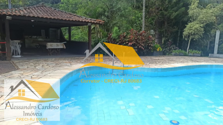 Imagem Casa com 3 Quartos à Venda, 300 m² em Chácara Paraíso - Nova Friburgo Imagem Casa com 3 Quartos à Venda, 300 m² em Chácara Paraíso - Nova Friburgo