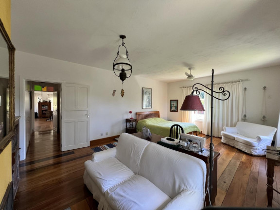 Imagem Casa com 4 Quartos à Venda, 300 m² em São João Do Rio Vermelho - Florianópolis Imagem Casa com 4 Quartos à Venda, 300 m² em São João Do Rio Vermelho - Florianópolis