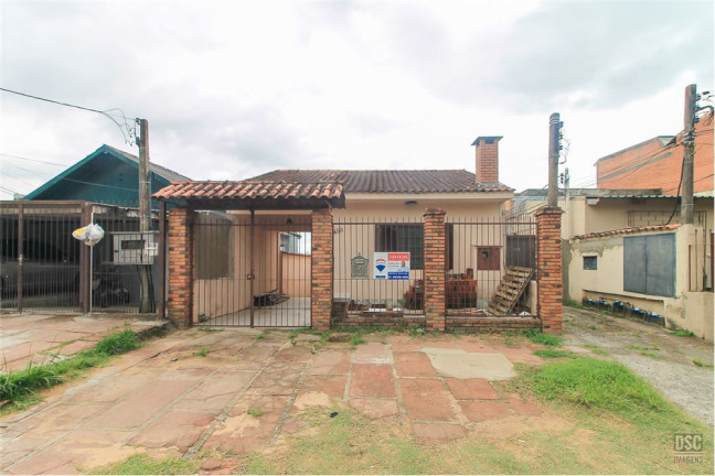 Imagem Casa com 3 Quartos à Venda,  em Camaquã - Porto Alegre