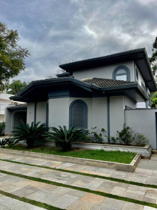 Casa com 5 Quartos para Alugar, 640 m² em Alphaville Residencial Dois - Barueri