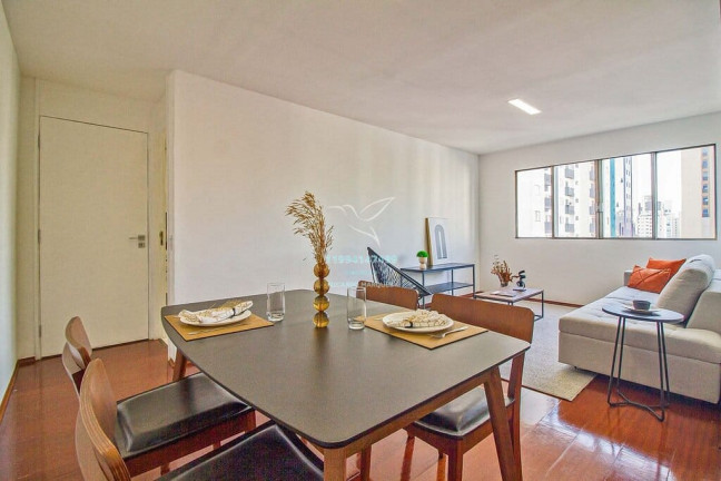 Imagem Apartamento com 3 Quartos à Venda, 90 m² em Moema - São Paulo
