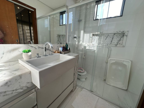 Imagem Apartamento com 3 Quartos à Venda, 191 m² em Cabral - Contagem Imagem Apartamento com 3 Quartos à Venda, 191 m² em Cabral - Contagem