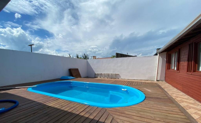 Imagem Casa com 3 Quartos à Venda, 180 m² em Jardim Beira Mar - Capão Da Canoa Imagem Casa com 3 Quartos à Venda, 180 m² em Jardim Beira Mar - Capão Da Canoa