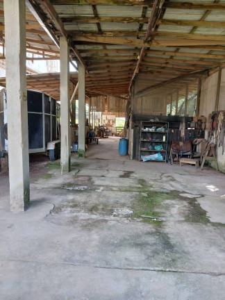 Imagem Chácara à Venda, 4 m² em Curitiba Imagem Chácara à Venda, 4 m² em Curitiba