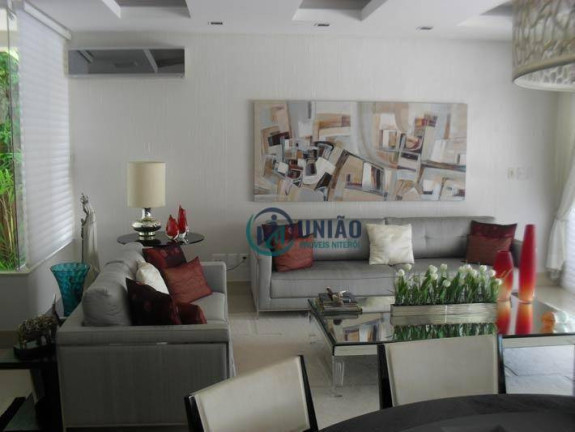 Imagem Casa com 4 Quartos à Venda, 447 m² em Camboinhas - Niterói